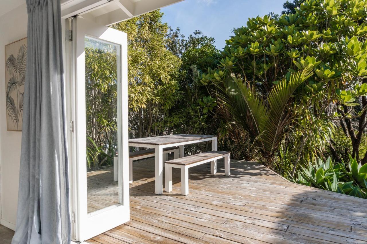 Kowhai Cottage & Studio Раглан Экстерьер фото